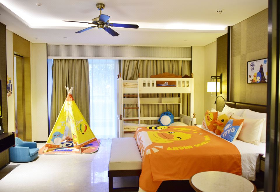 小黄鸭亲子主题套房