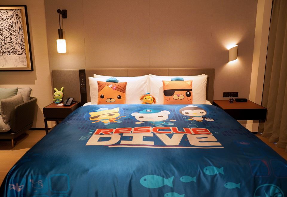 海底小纵队豪华大床房（小童游乐+Coffee机+Minibar）