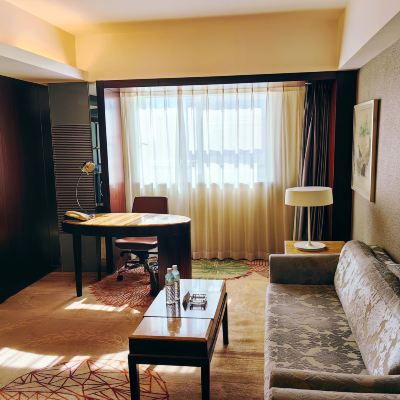 行政套房（城景+超大空間+靜謐會客廳） 黑龍江金谷大廈（中央大街店）優惠