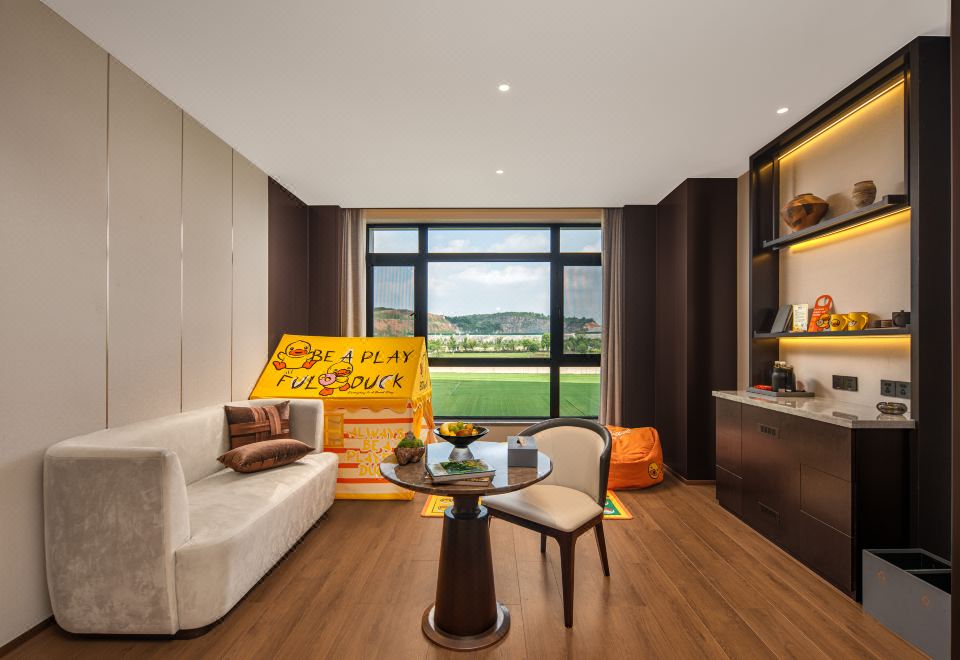 Yixing Inlong Narada Resort HotelB.Duck Theme Twin Room 