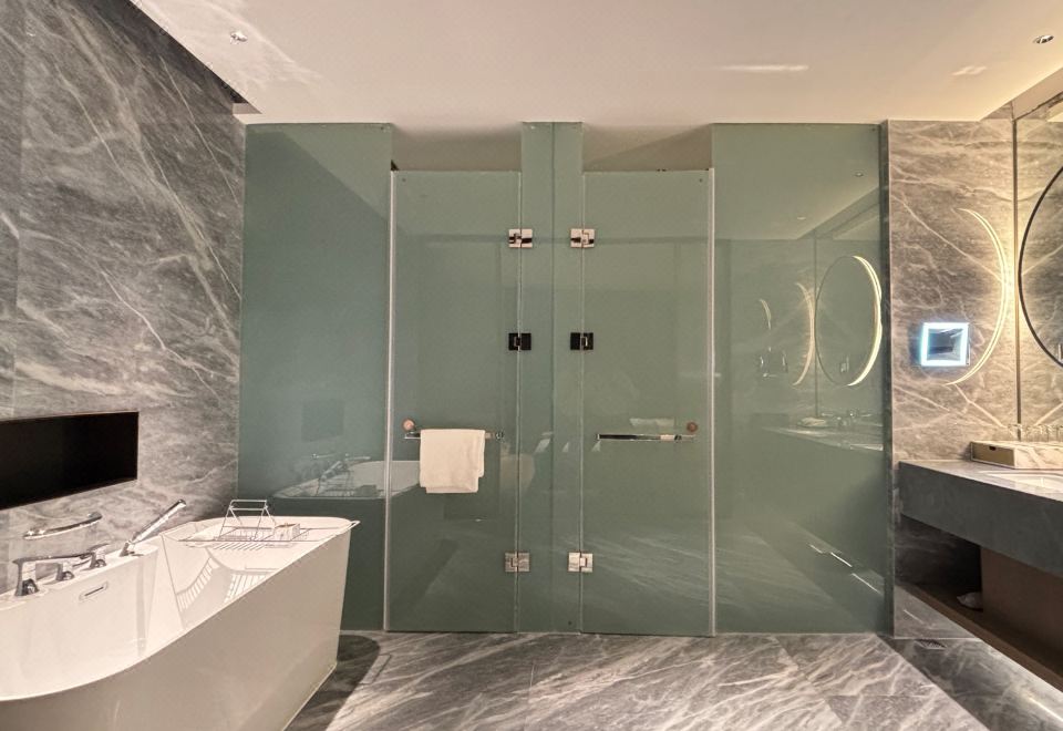 Grand New Century Hotel Vangu LanxiSuperior Family Room