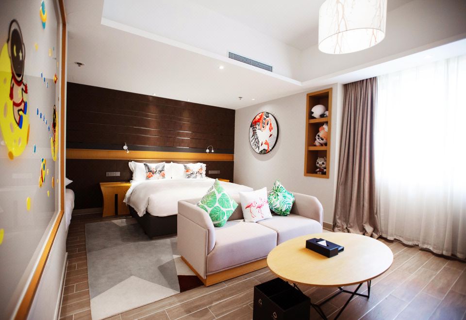 Flamingo Harbour HotelNakuru View Flamingo Family Suite