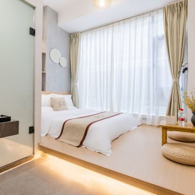 榻榻米大床房（大外窗+激光投影+200M光纖+零壓深睡） 上下九·摘星台西關小棧（廣州永慶坊店）優惠