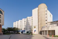 B&B HOTEL Rouen Centre Hotels in 
