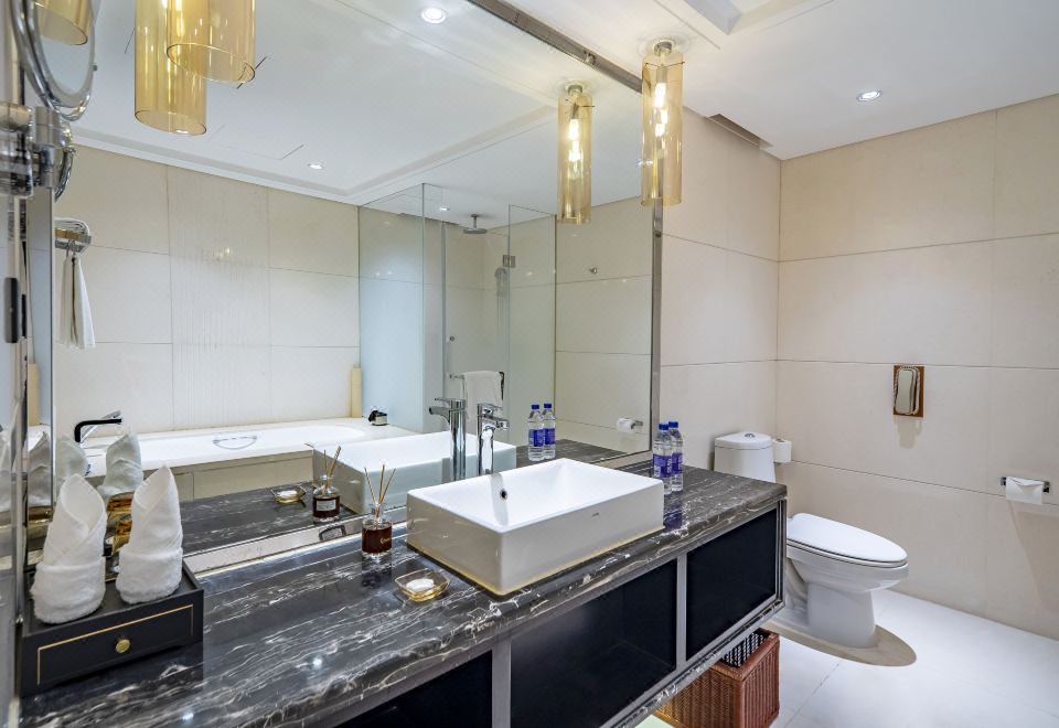 Beijing Oriental Mao HotelExecutive Double Room