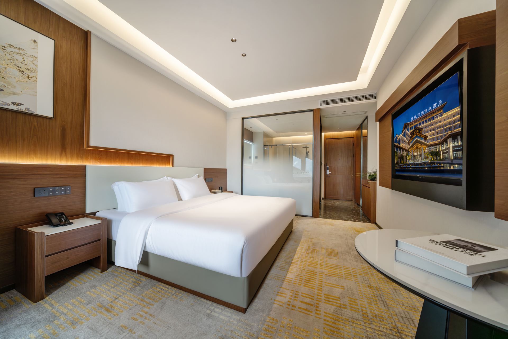 Business Queen Room