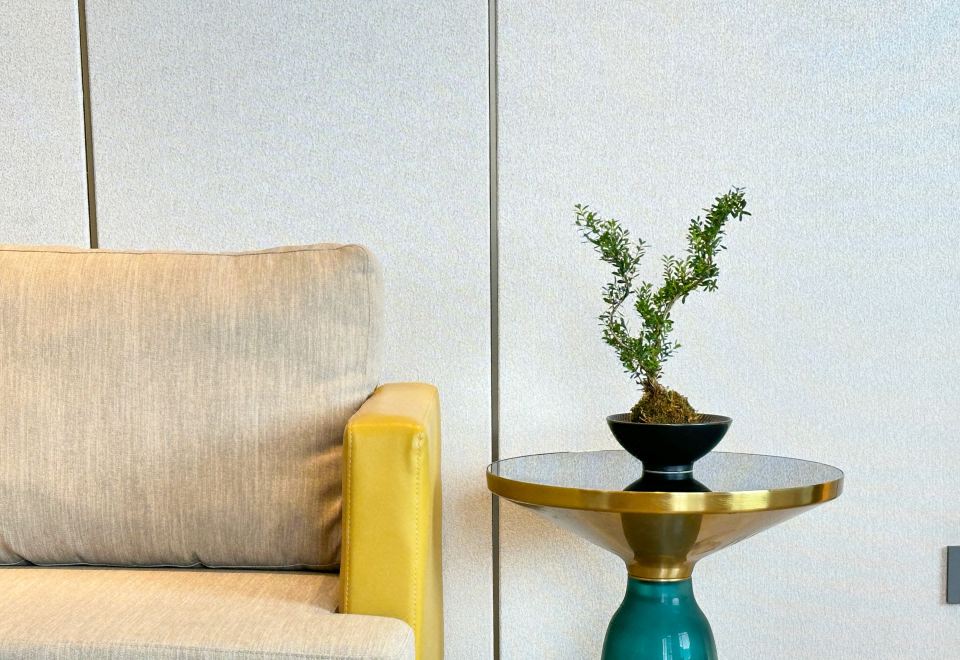 集逸?瀚海景行政大床房（180°海上日出）