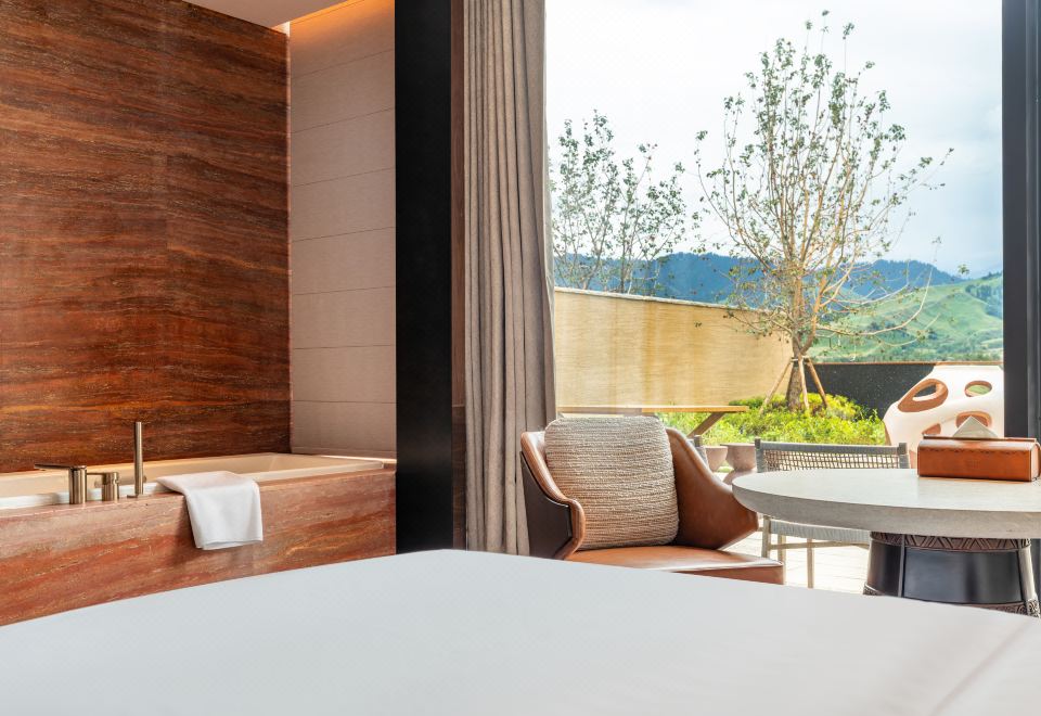 2 Double 1 Bedroom Suite Terrace Access