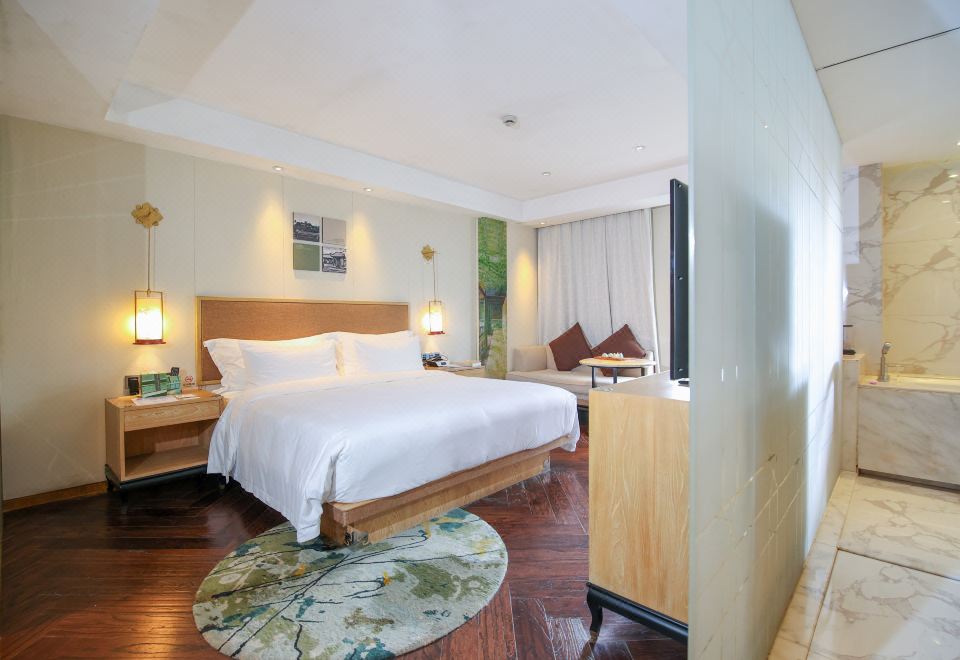 水舞·江景阳台大床房（180°江景阳台+高奢洗护品）