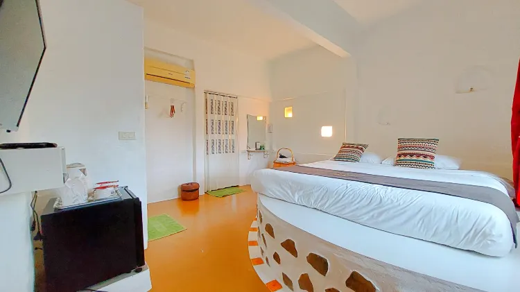 บ้านสายรุ้ง