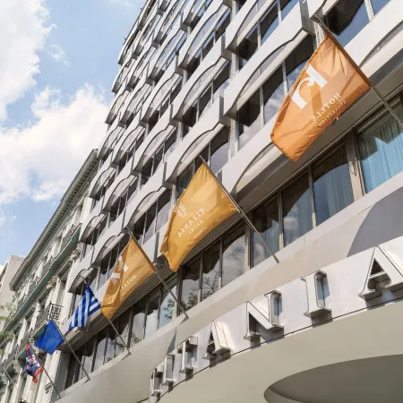 Titania Hotel