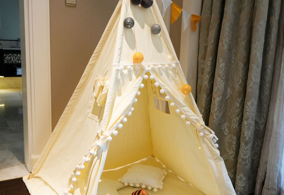 WUXI TAIHU HOTELGuestroom - Courtyard-View