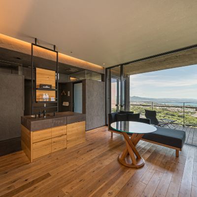 デラックスキング＜半露天風呂付＞3・4階 ガレリア御堂原 クーポン