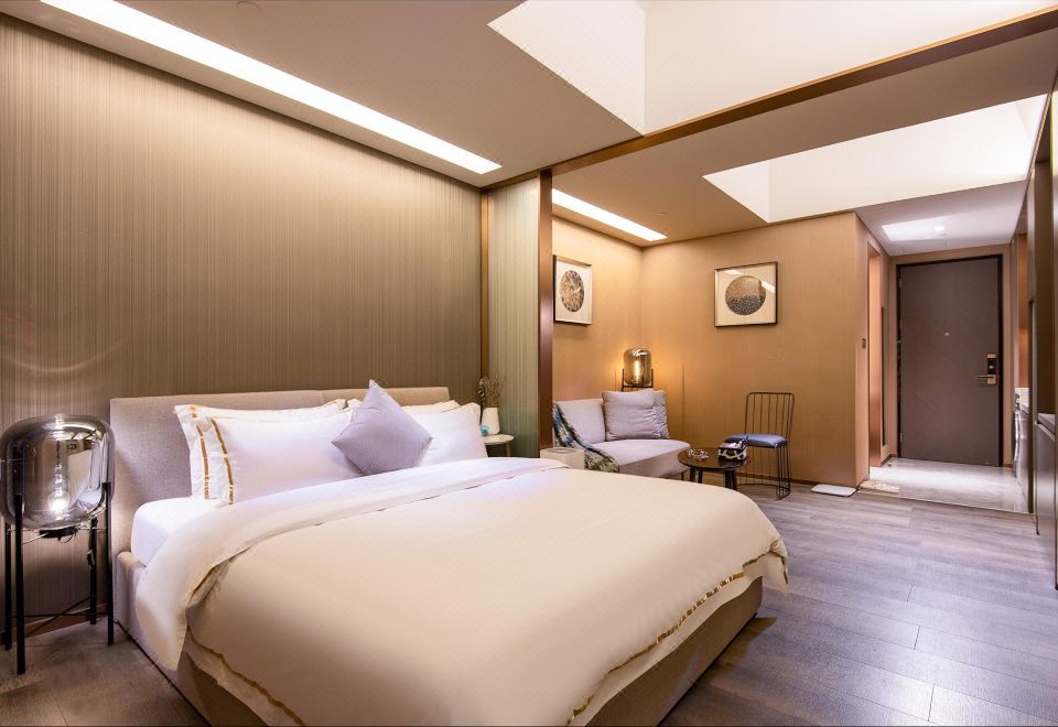 精英商務大床房（洗衣機+熨衣設備+咖啡機）