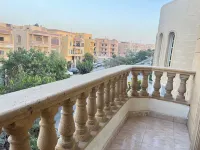 New Cairo B&B