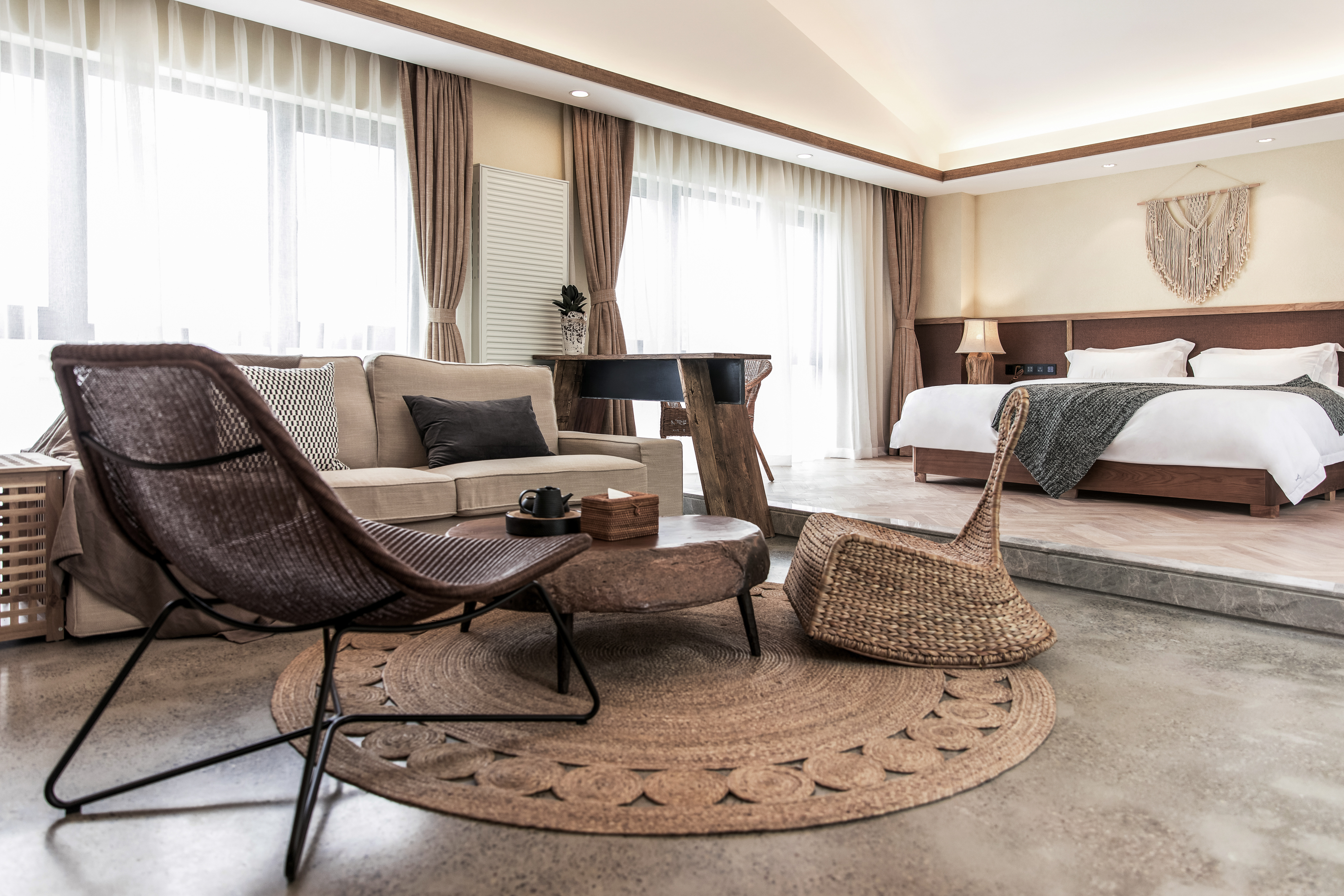 豪华花园泡池套房