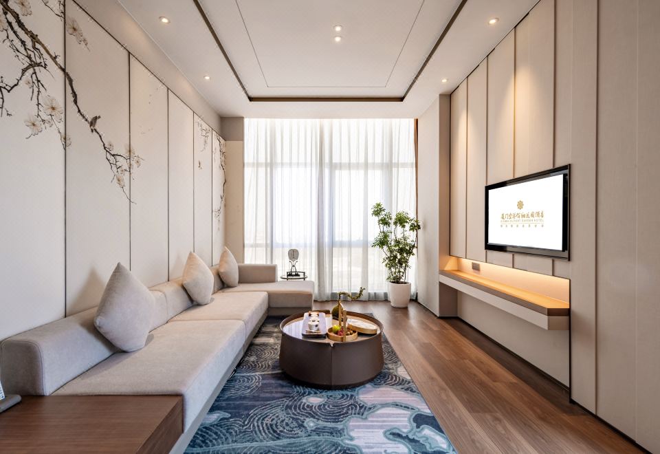 栖云楼花园大使套房含浴缸（机坪景观阳台+大露台）