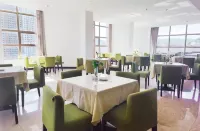 Pingtang Mingcheng Hotel (County People's Government & Santian Square Branch)