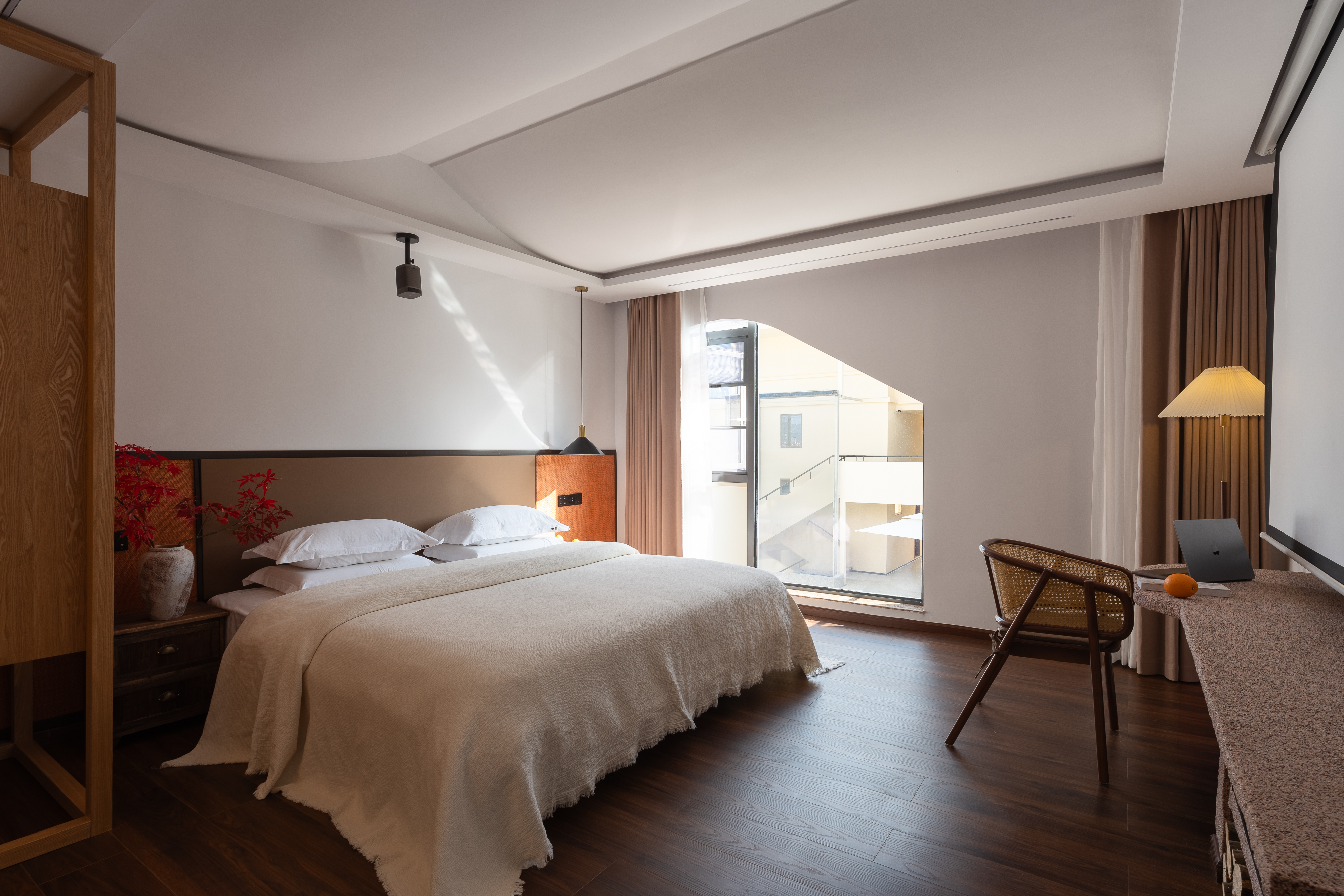 Featured Superior Smart Room (Double Bed) (Bathtub, Bathroom, Floor Heating, Air Conditioner)