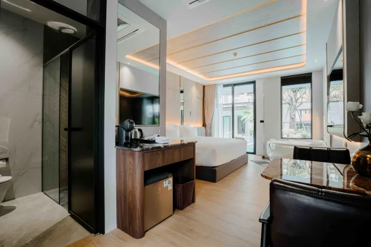 ห้องสระน้ำแบบจมพร้อมจากุชชี