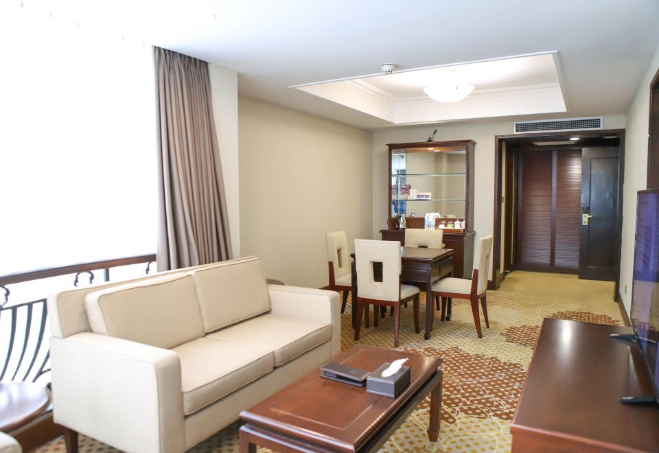 Hangzhou West Lake Zhongwei Xiangyi HotelDeluxe Suite