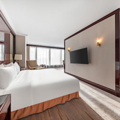 豪華全景大床房-雲翔紫金雲巔 南京金鷹珠江壹號國際飯店優惠