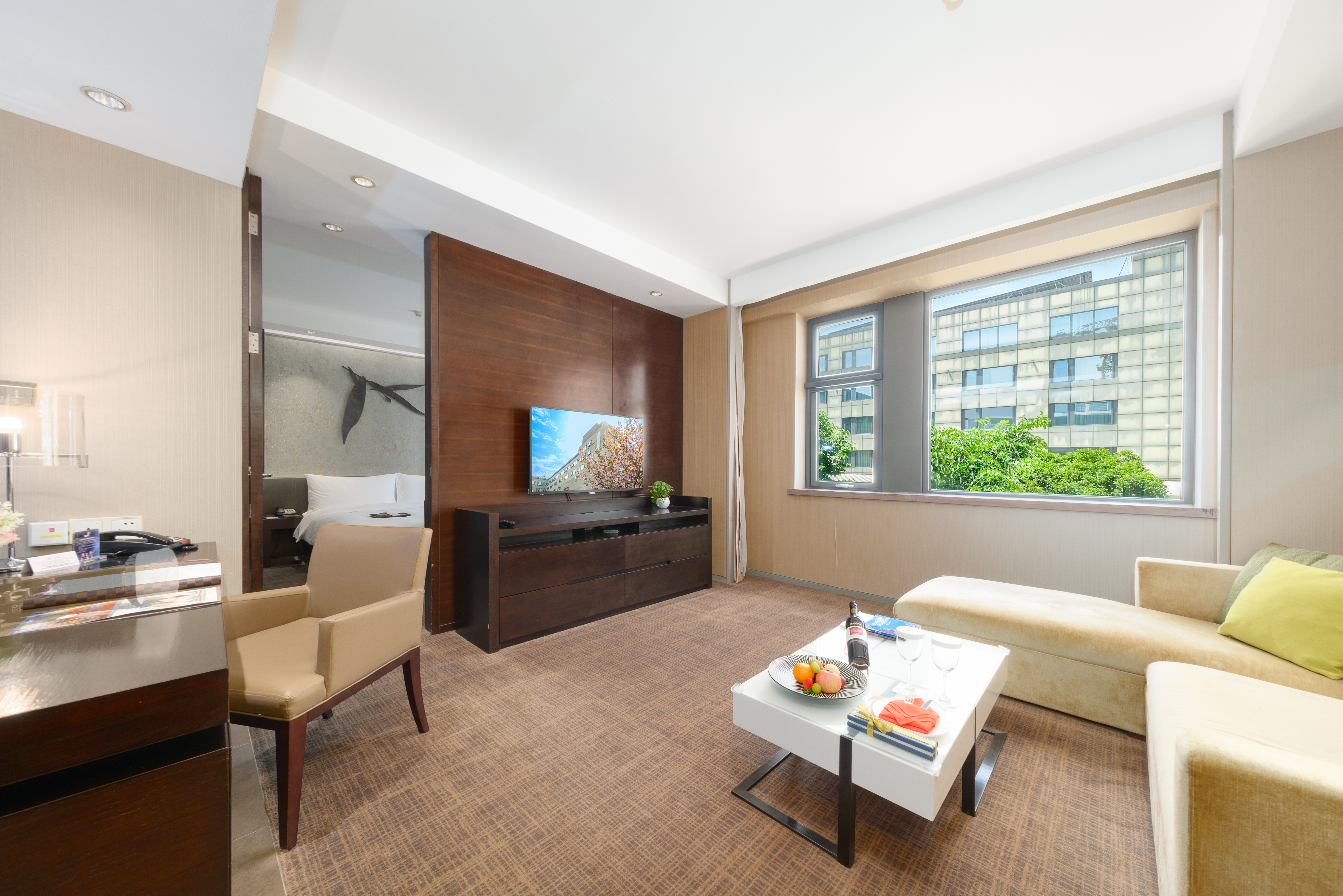 Parkyard Hotel Shanghai商务花园套房