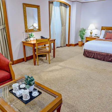 MCollection - Ortigas CBD Near Business & Shopping Hubs