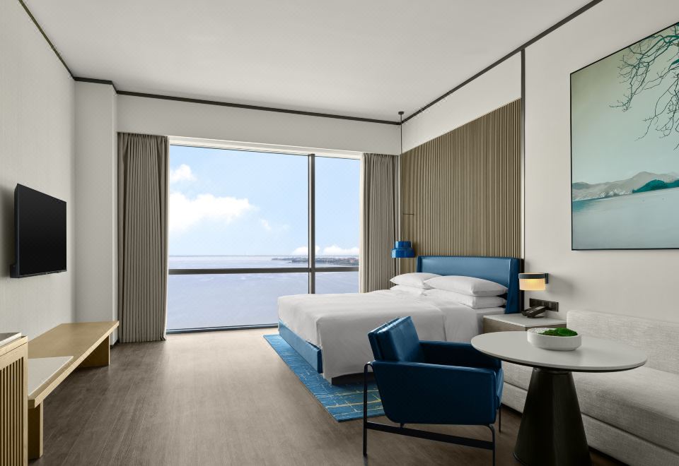 湖景行政大床房