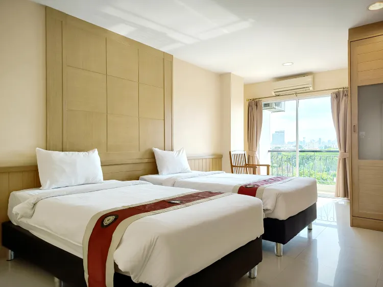 ห้องดีลักซ์ เตียงเดี่ยว 2 เตียง