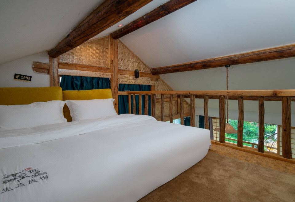 Kunming Ximeng Ayu Sheye Homestay (Changshui International Airport Branch)Compound Dai House