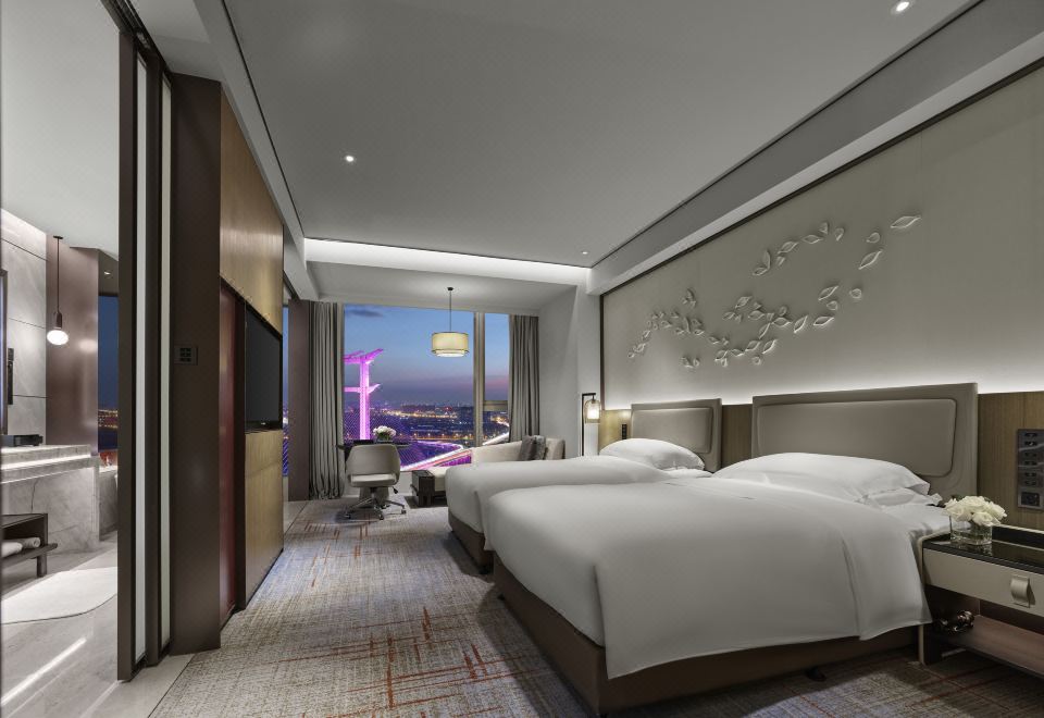 豪华房 双人床 江景景观 行政楼层