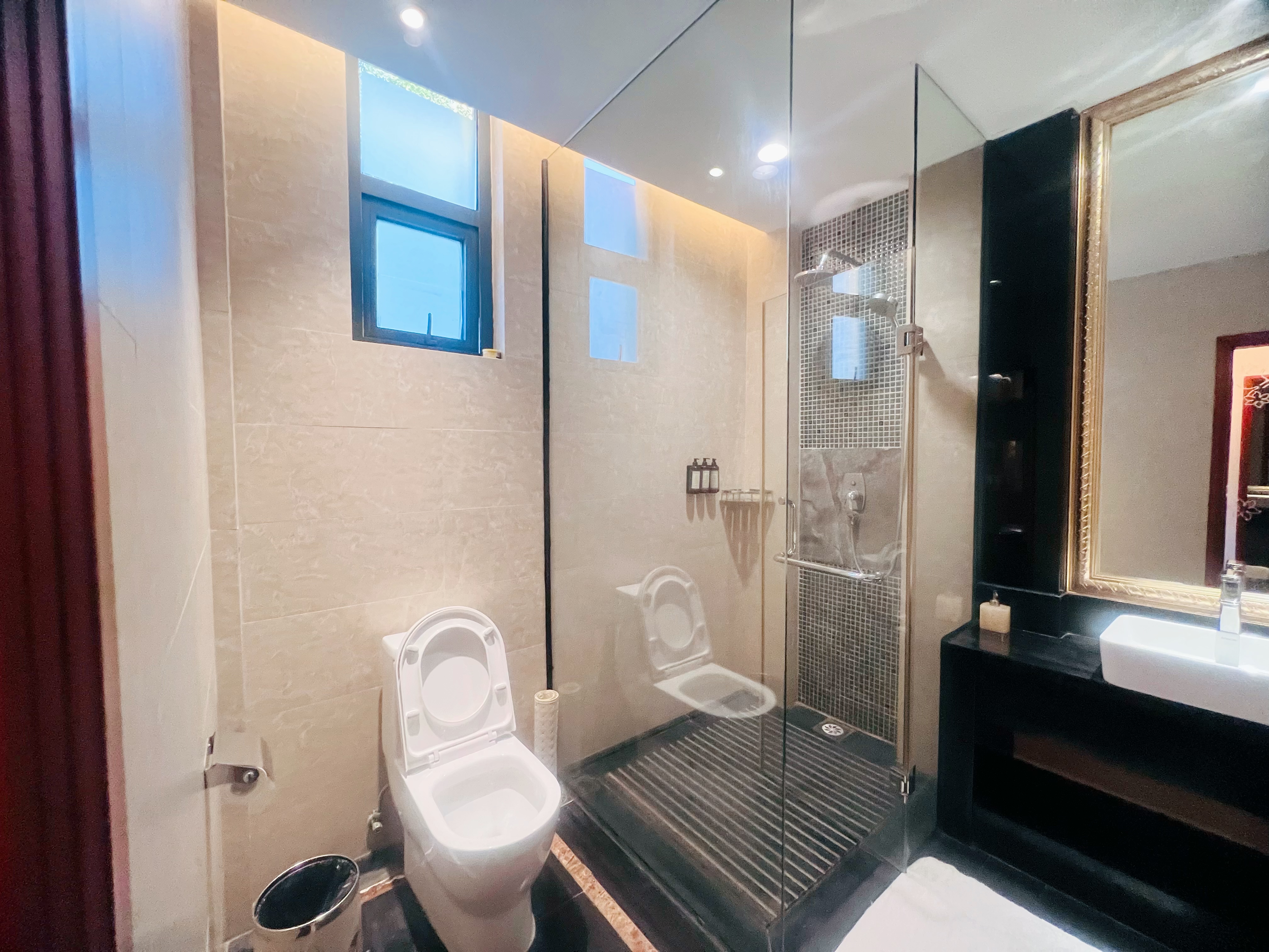 别墅汤屋亲子套房（室内私汤泡池）