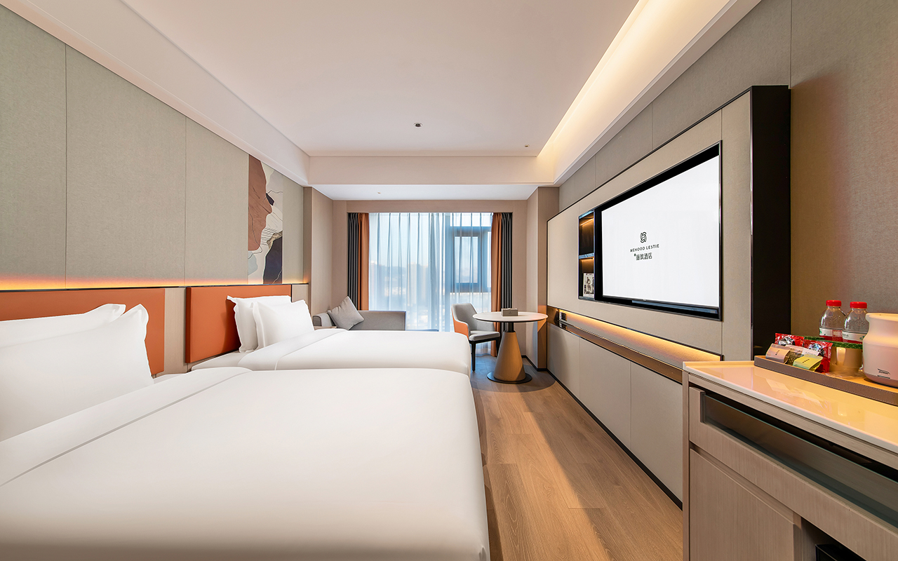 Delicate City-View Twin Room