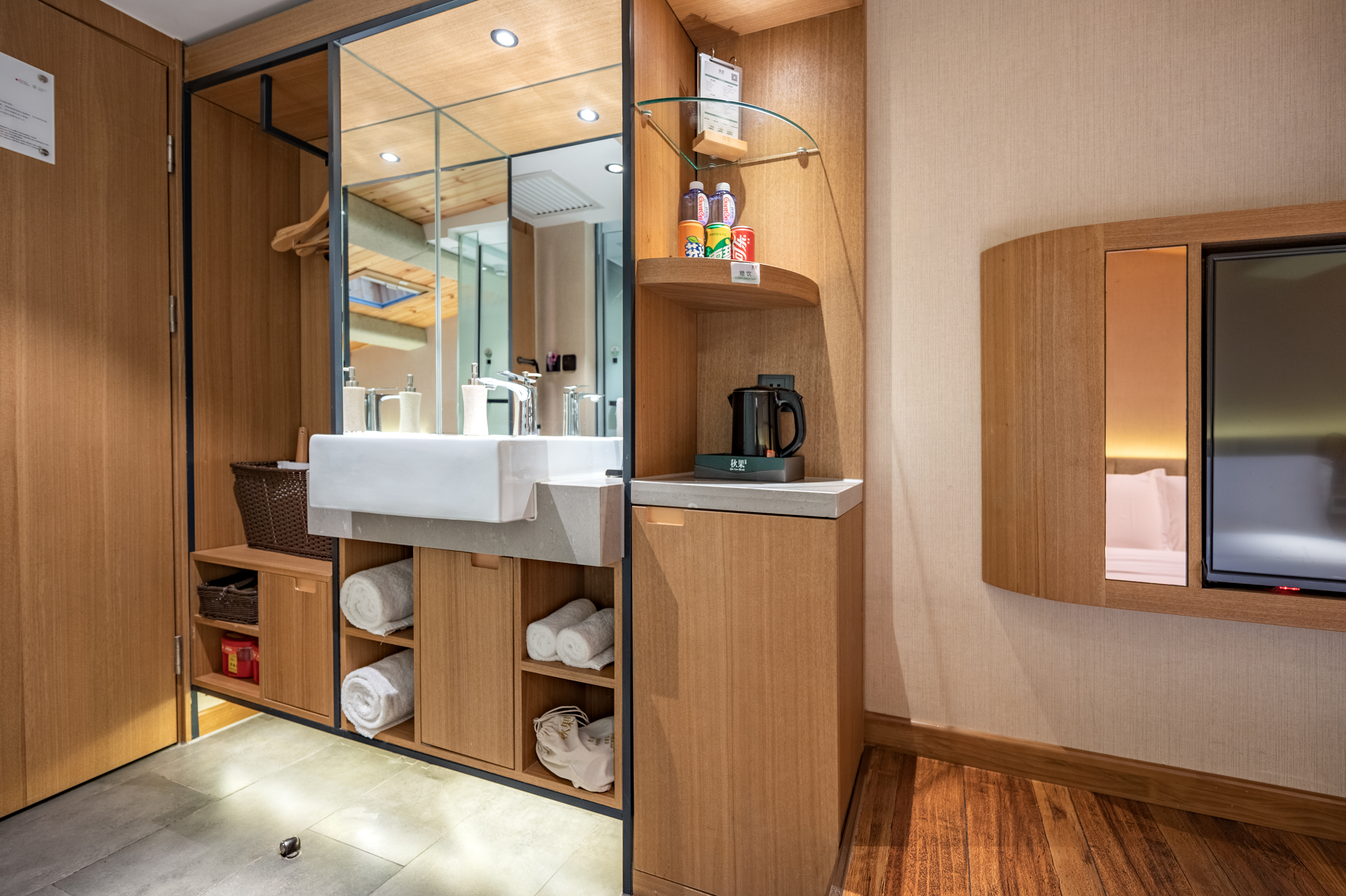 商务榻榻米大床