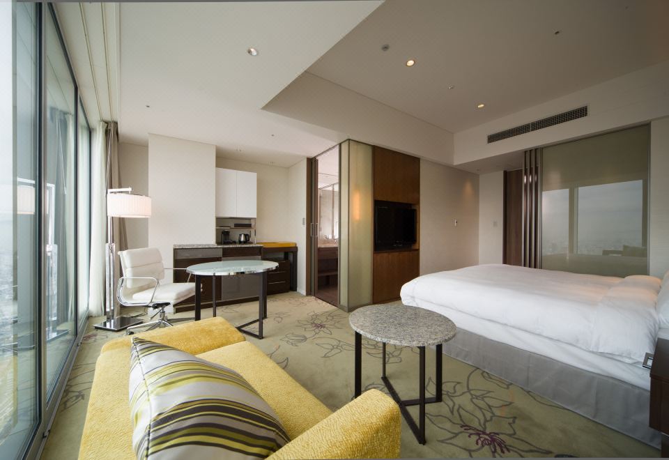 高級連通房（雙床＋特大床） 禁煙