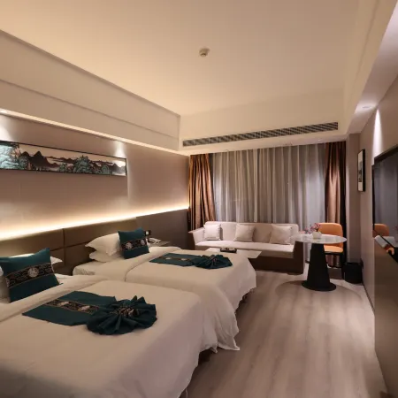 Hua Zi Hotel