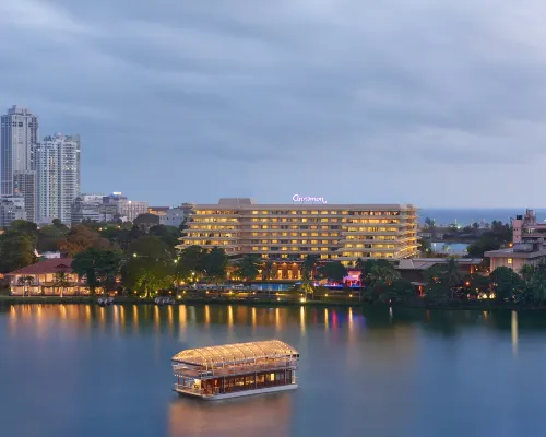 Cinnamon Lakeside Hotels in Colombo
