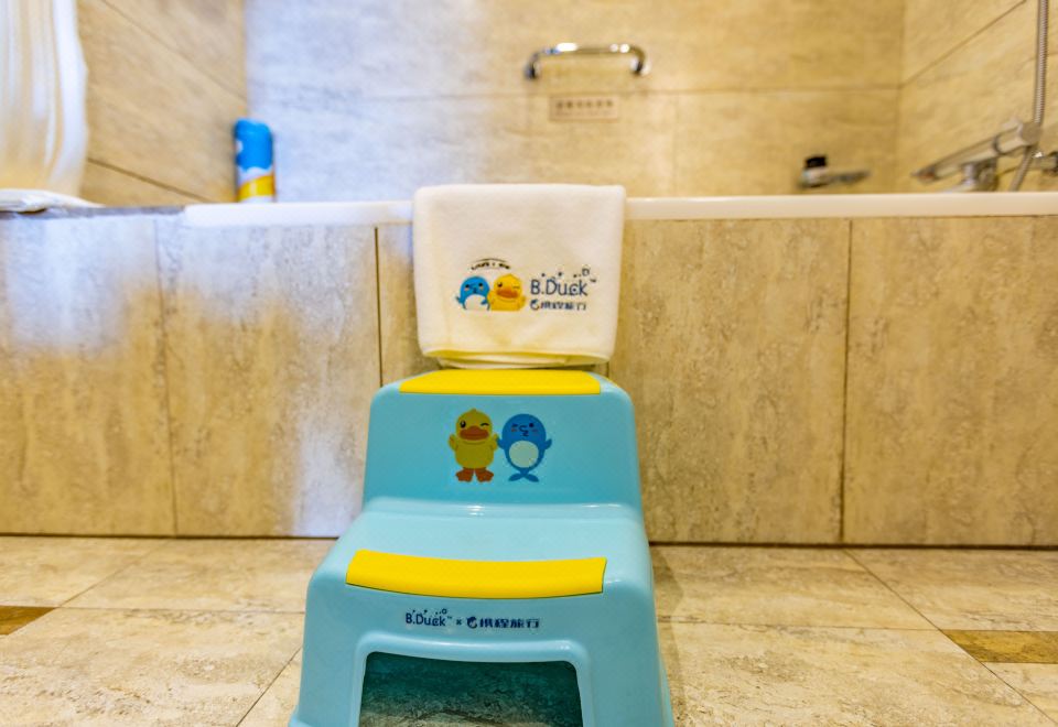 小黄鸭主题亲子套房