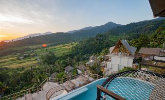 Alamanda Lovina Resort - Housity