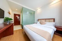 Yijia Hotel