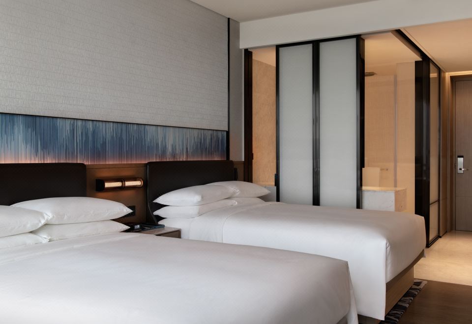 豪华家庭联通客房