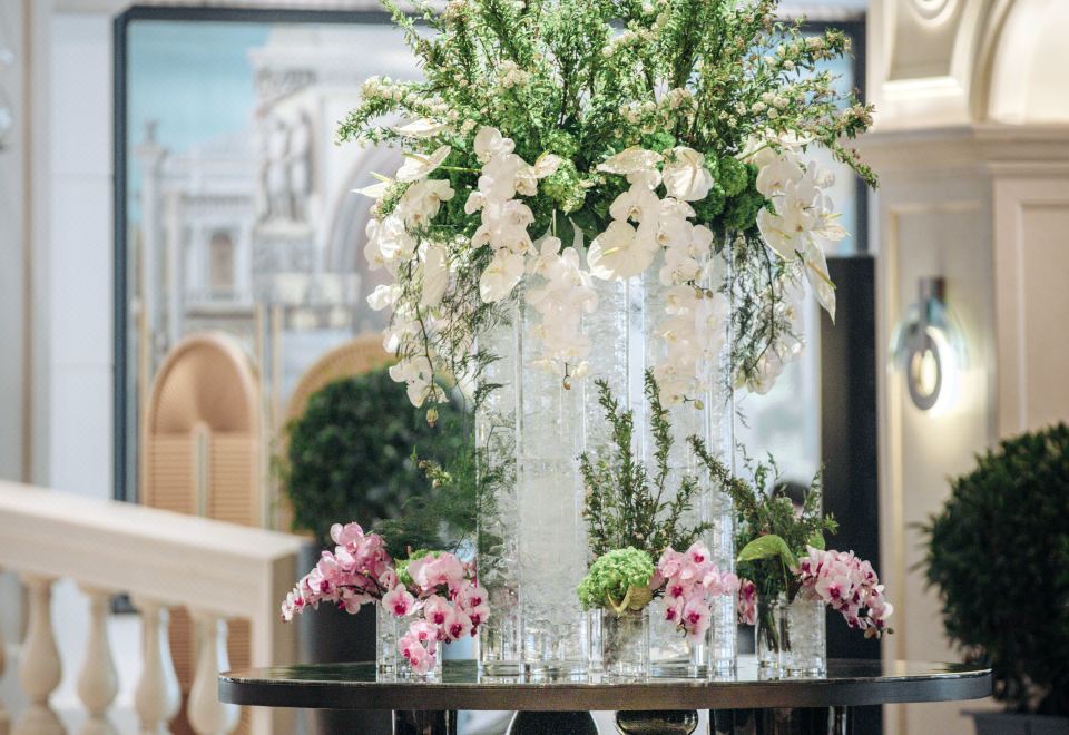 欢乐谷景观豪华大床房