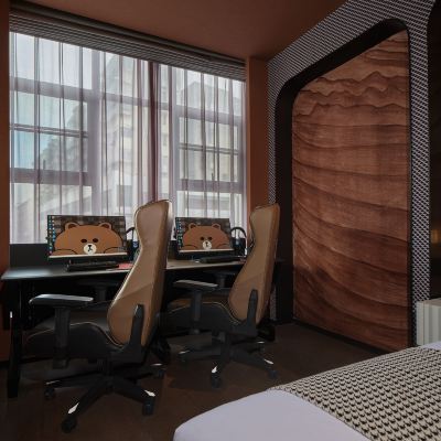 曳月·高配電競大床房（9600X+4070S+卓威240HZ+浴缸） 長飯店（五一廣場IFS國金中心店）優惠