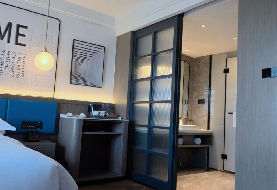 Huangshan Mehood Hotel (Tunxi District Huangshan North Station)Enjoyment · Movie King Room