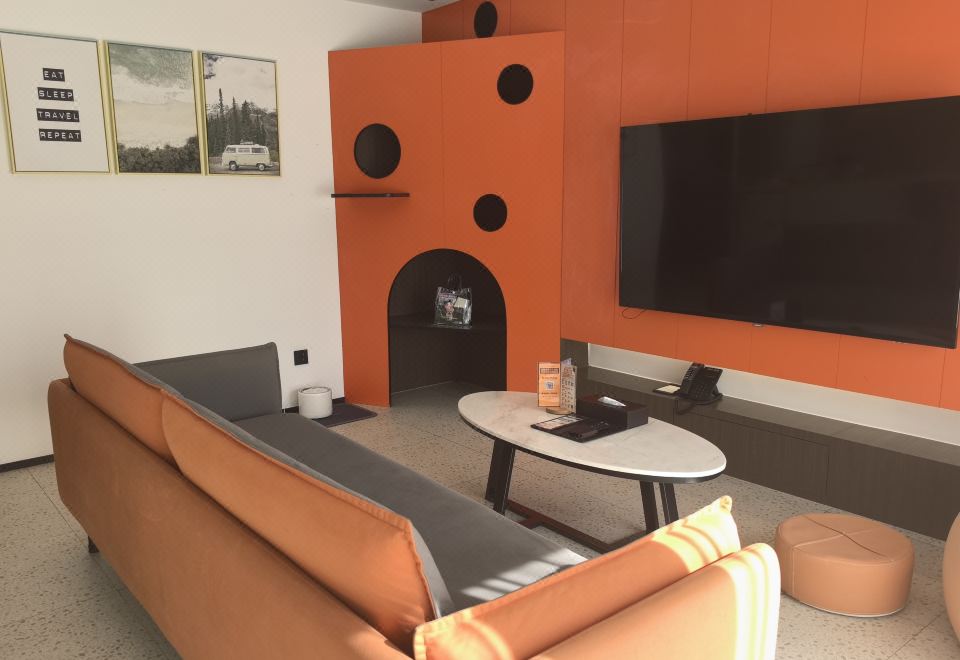 俱乐部宠物大床套房