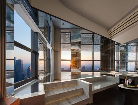 YOLO Cloud Private Hot Spring Design Hotel