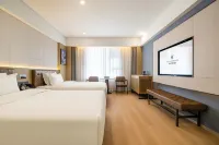 Rezen Huasheng Hotel (Linzhi Hong Kong Road Shopping Street Store)