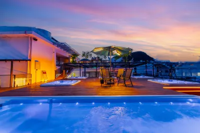 Twelve Cities · BaiyujingCourtyardHotSpringResortDesignHotel(FurongTown ScenicAreaBranch) Hotels in 