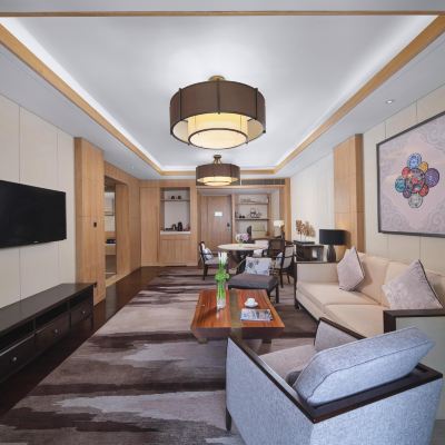 湖景套房-縱覽蒼洱美景 大理實力希爾頓酒店優惠